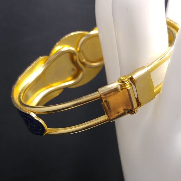 Vintage Cloisonne Blue Enamel Red Flower Bracelet, Hinged, 1970s, 7 Inches - Picture 6 of 10